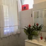 Vesuvio House Indipendente E Bed & Breakfast 4*