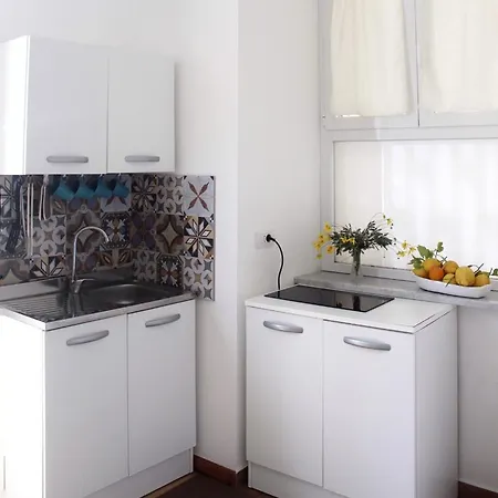 Bed & Breakfast Vesuvio House Indipendente E